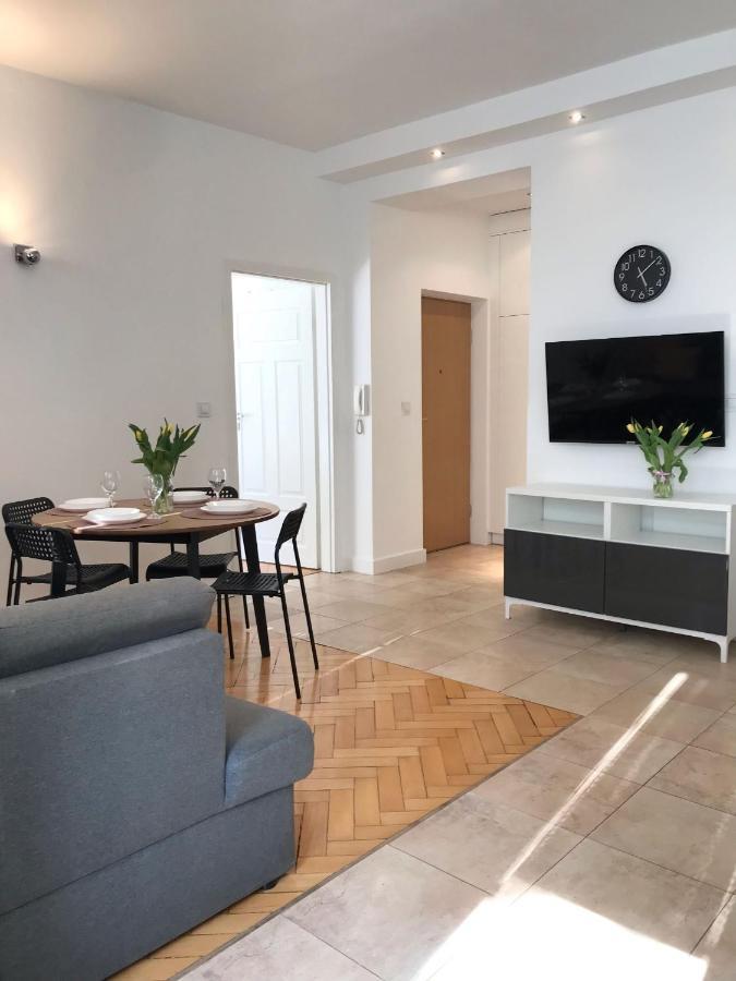 Klimatyczny Apartament pod Ratuszem -ul. Śląska 2 Częstochowa Zewnętrze zdjęcie